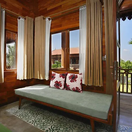 Dontrei Private Villa - Free Pickup