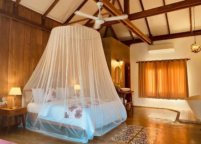Dontrei Private - Free Pickup * Siem Reap